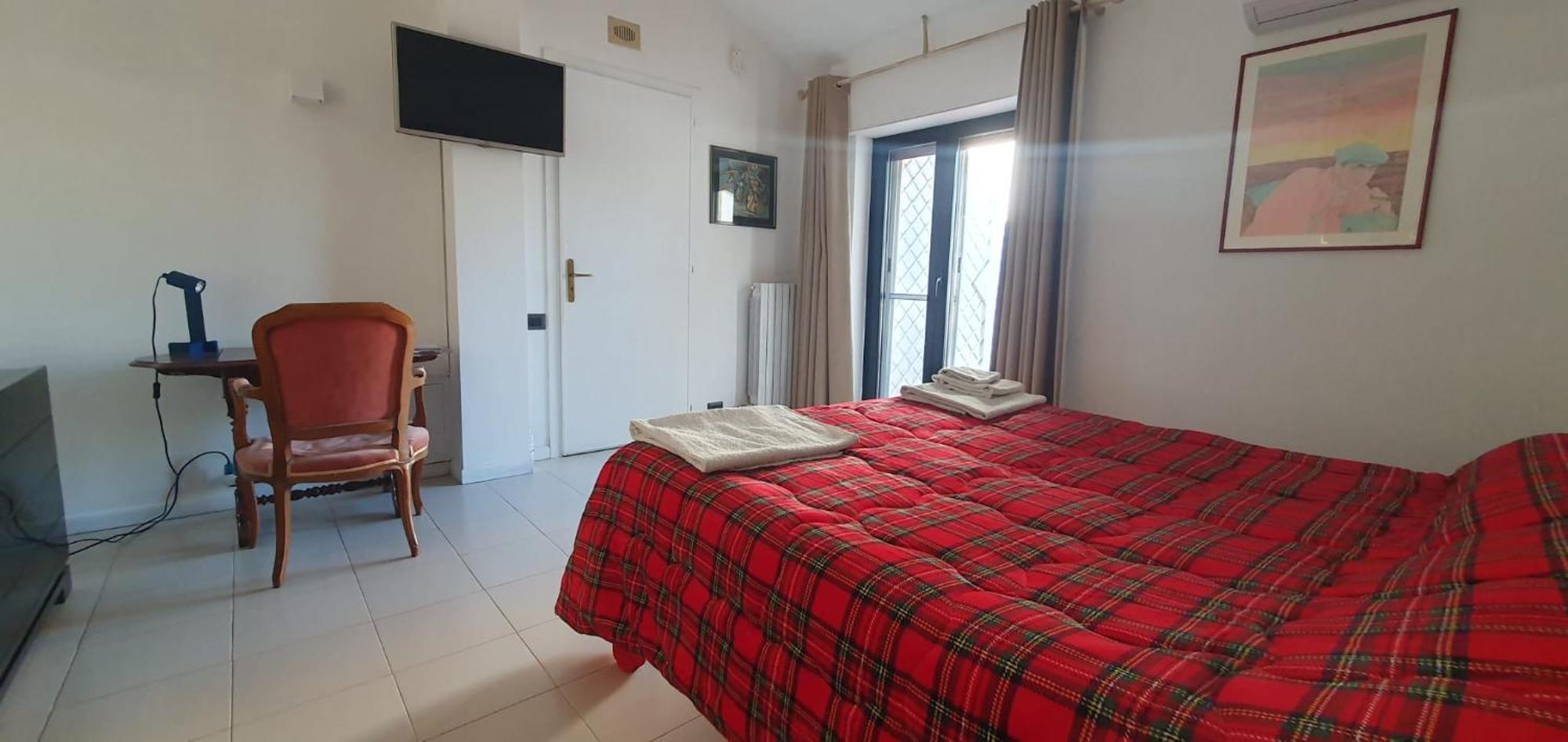 Apulia Time Hotell Bari Exteriör bild