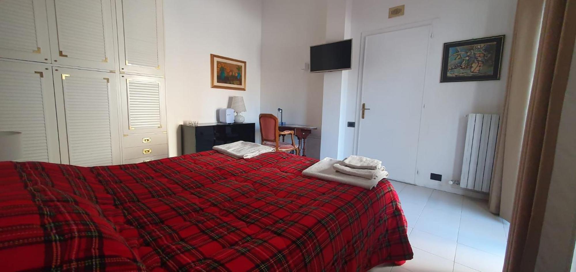 Apulia Time Hotell Bari Exteriör bild