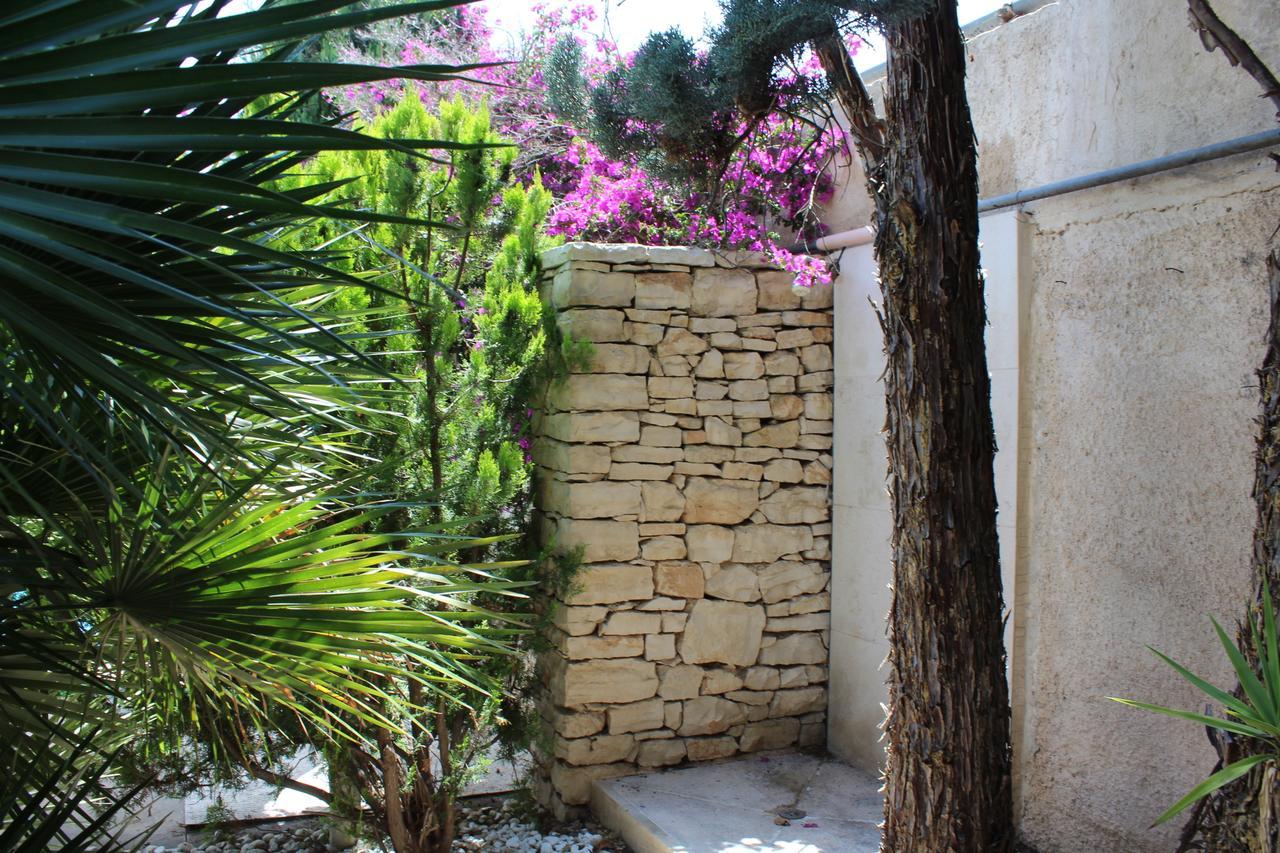 Apulia Time Hotell Bari Exteriör bild